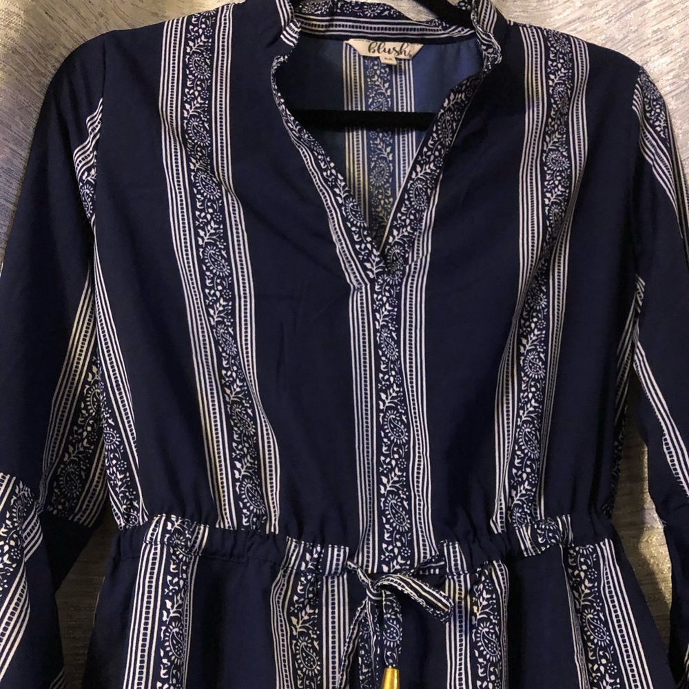 Dress - Picture 2 of 3